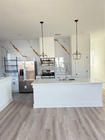 $2,200 | 7948 Betty Boop Street, Unit B, Houston, TX 77028