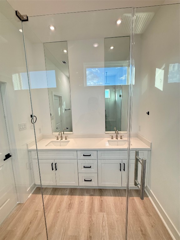 7948 Betty Boop Street, Unit B Houston, TX 77028 - Photo 8 of 10