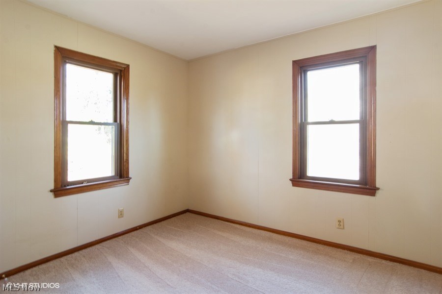8121 Brentwood Road Mentor, OH 44060 - Photo 13 of 25