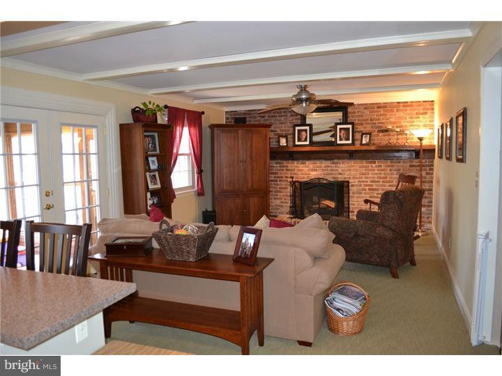 33 Pelham Road Marlton, NJ 08053 - Photo 12 of 24 Family Room