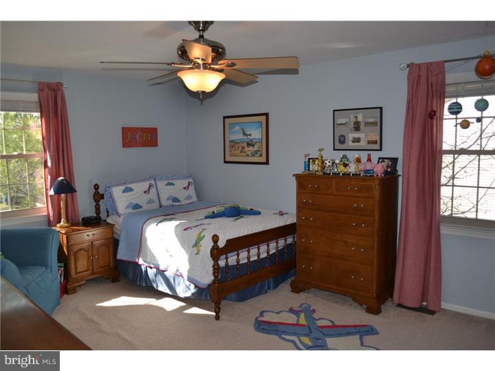 33 Pelham Road Marlton, NJ 08053 - Photo 16 of 24 Bedroom 3