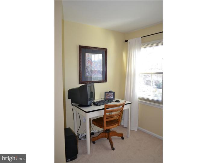33 Pelham Road Marlton, NJ 08053 - Photo 17 of 24