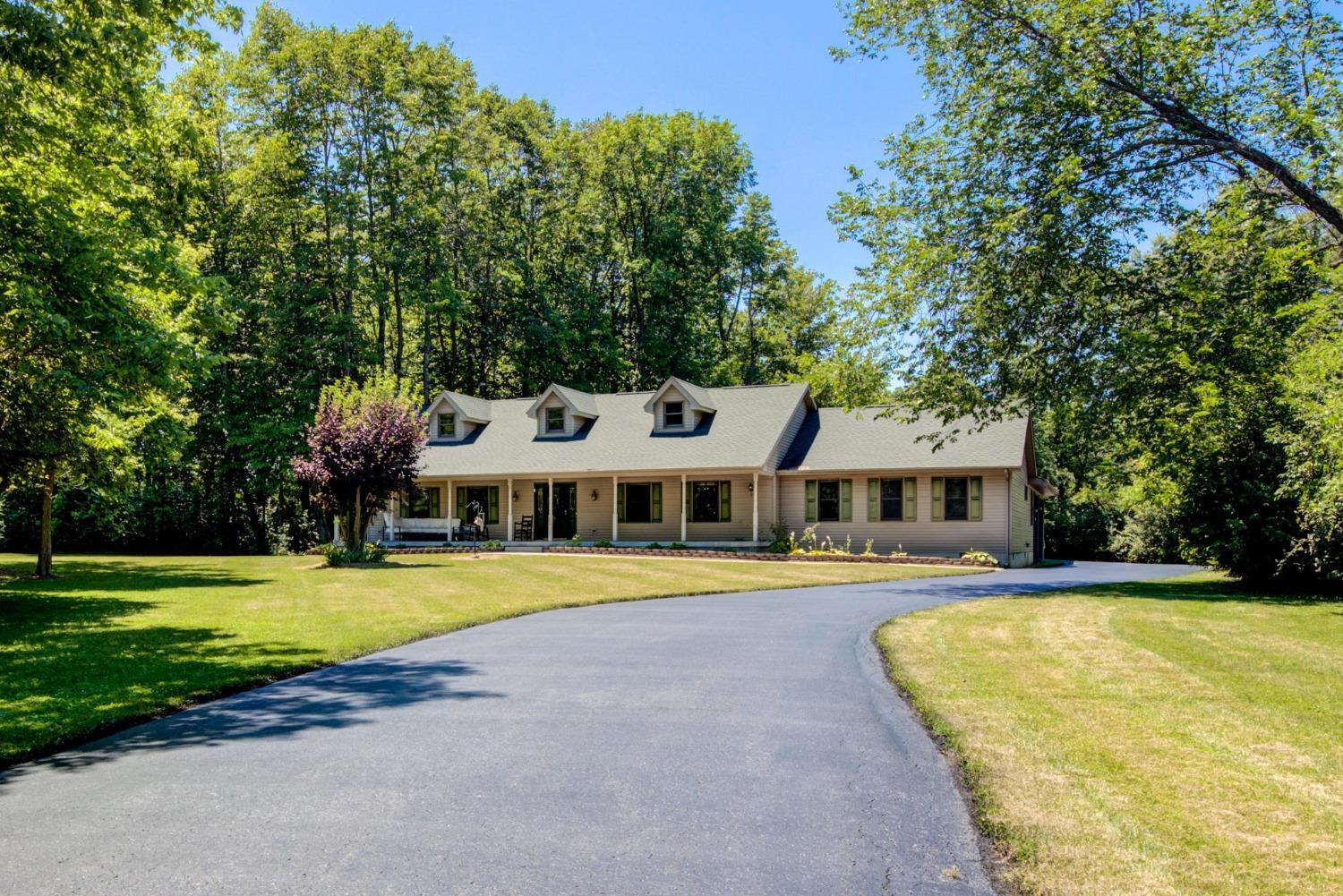 239 Mitchell Road Wilmington, OH 45177 - Photo 1 of 37