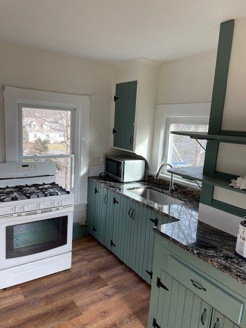 191 Bay Road, Unit 2 Hamilton, MA 01982 - Photo 9 of 14 Gallery Image 9