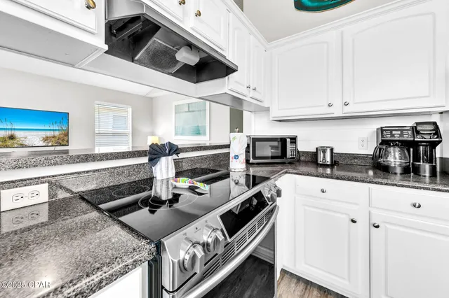 $339,000 | 145 Seagrass Way, Panama City Beach, FL 32407