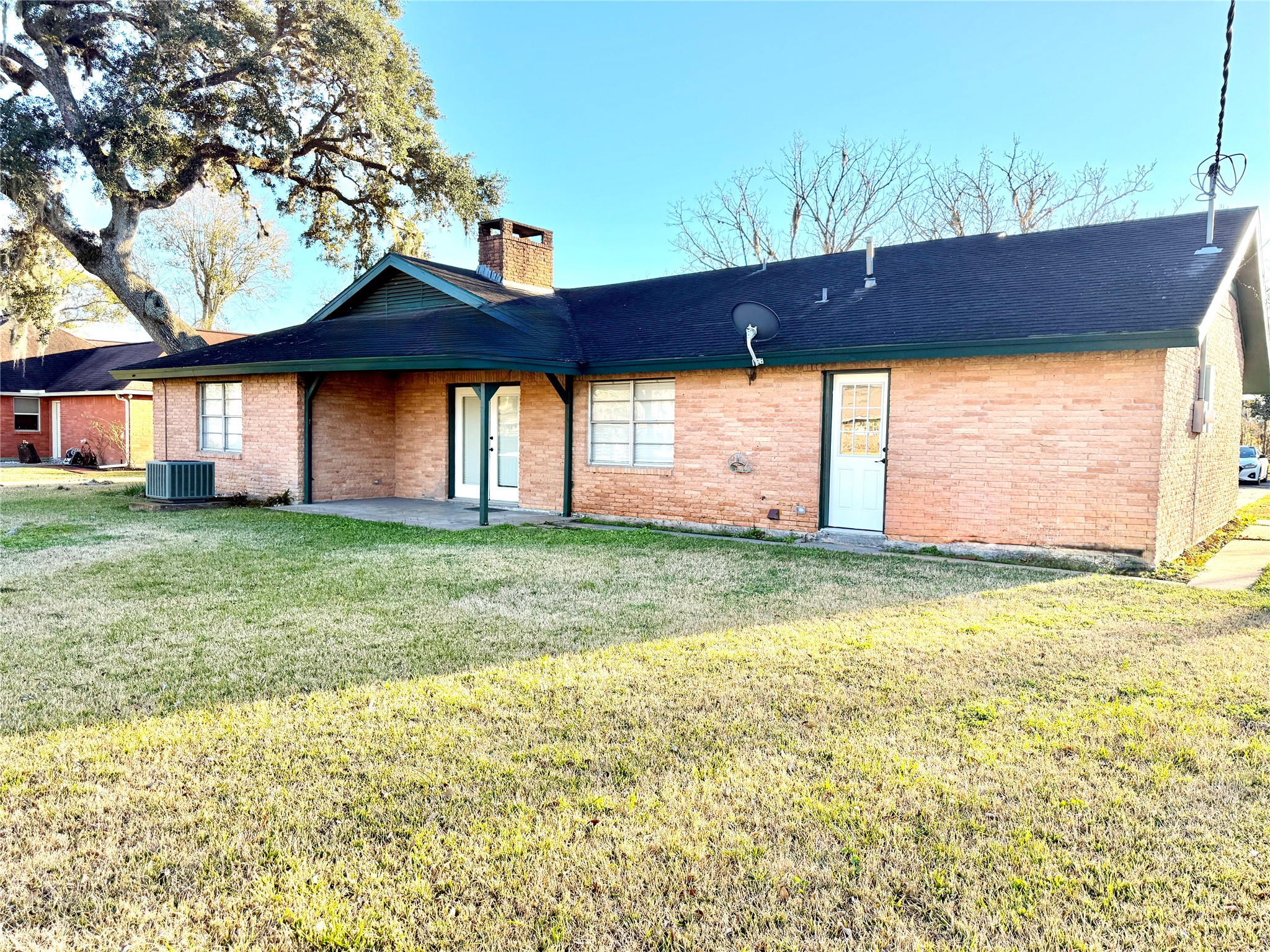 1206 Kent Street Sweeny, TX 77480 - Photo 4 of 21 Back Right View