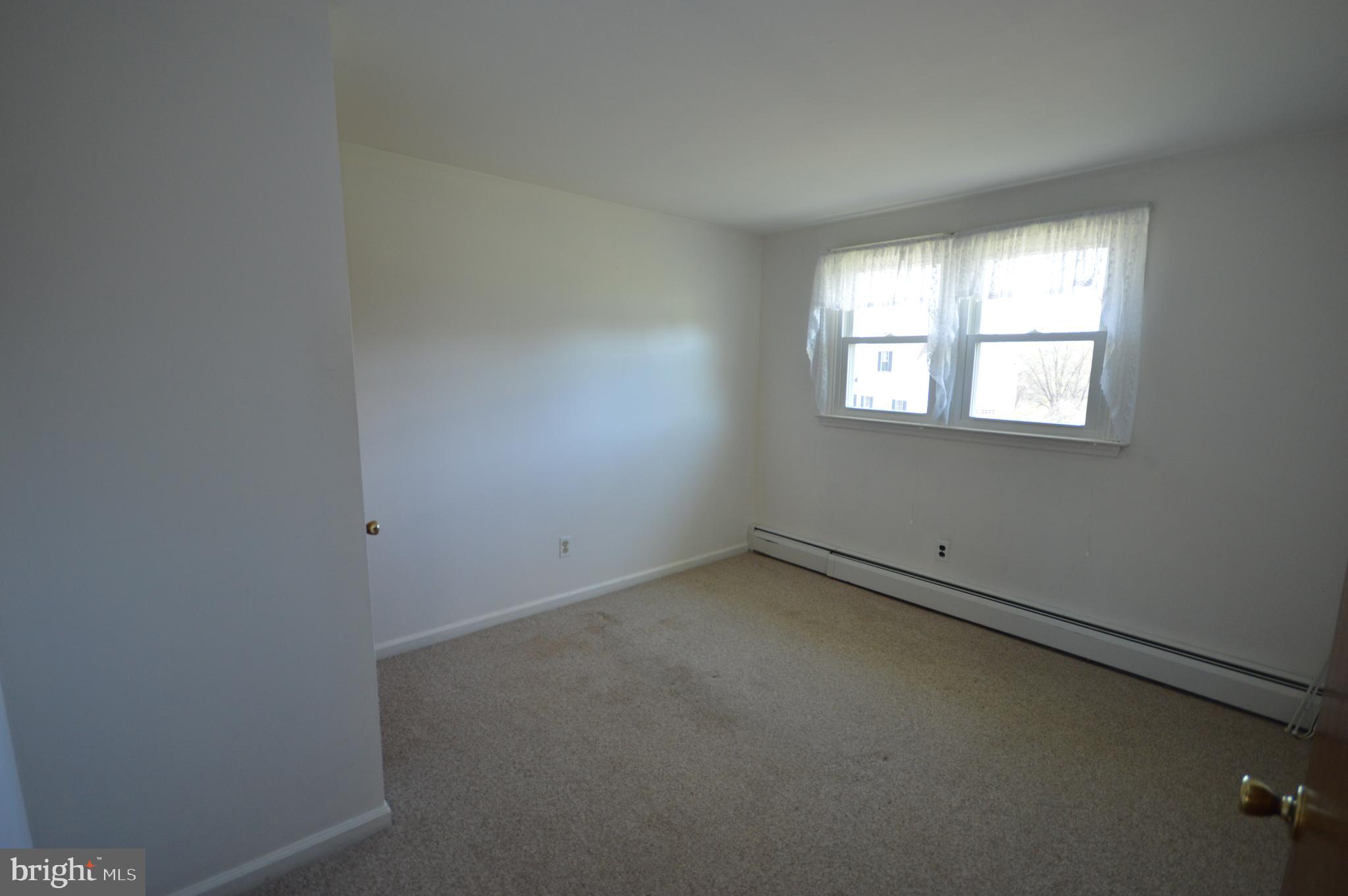 512 East Avondale Road West Grove, PA 19390 - Photo 9 of 25