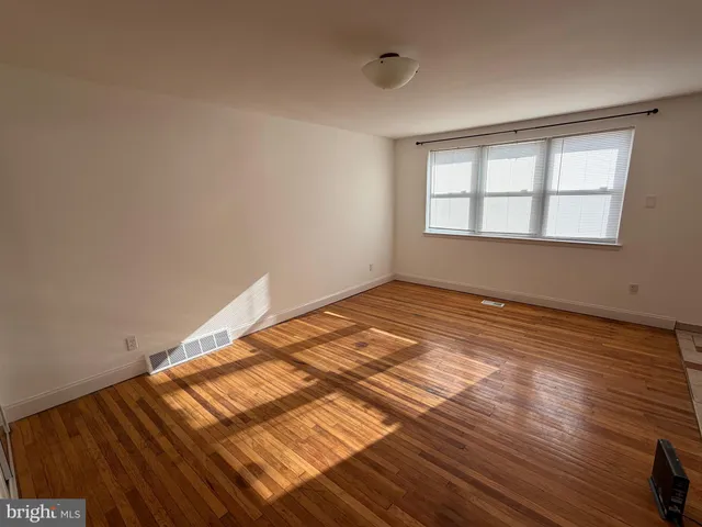 $1,650 | 12450 Knights Road, Unit 1, Philadelphia, PA 19154