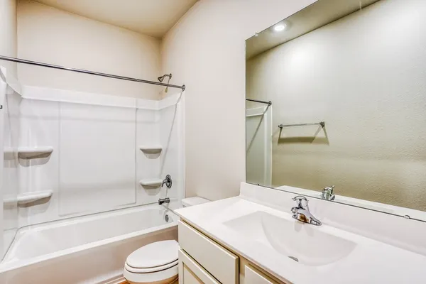 $1,995 | 7527 Tipton Meadow Way, Richmond, TX 77469
