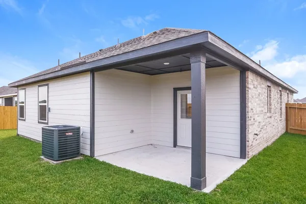 $1,995 | 7527 Tipton Meadow Way, Richmond, TX 77469