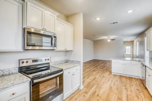 $1,995 | 7527 Tipton Meadow Way, Richmond, TX 77469