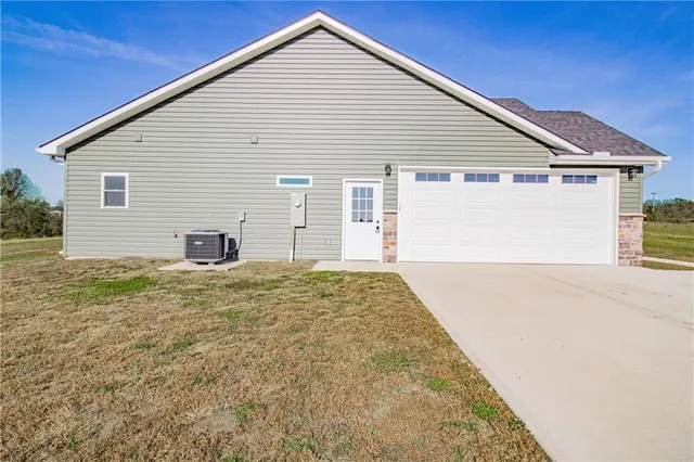 $420,000 | 280 Southwest Business 13 Highway, Warrensburg, MO 64093