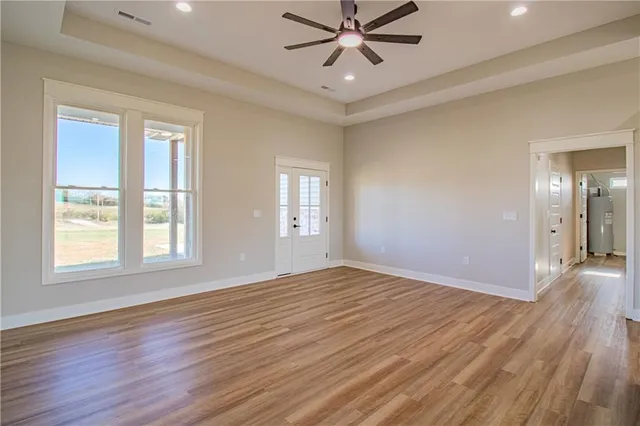 $420,000 | 280 Southwest Business 13 Highway, Warrensburg, MO 64093