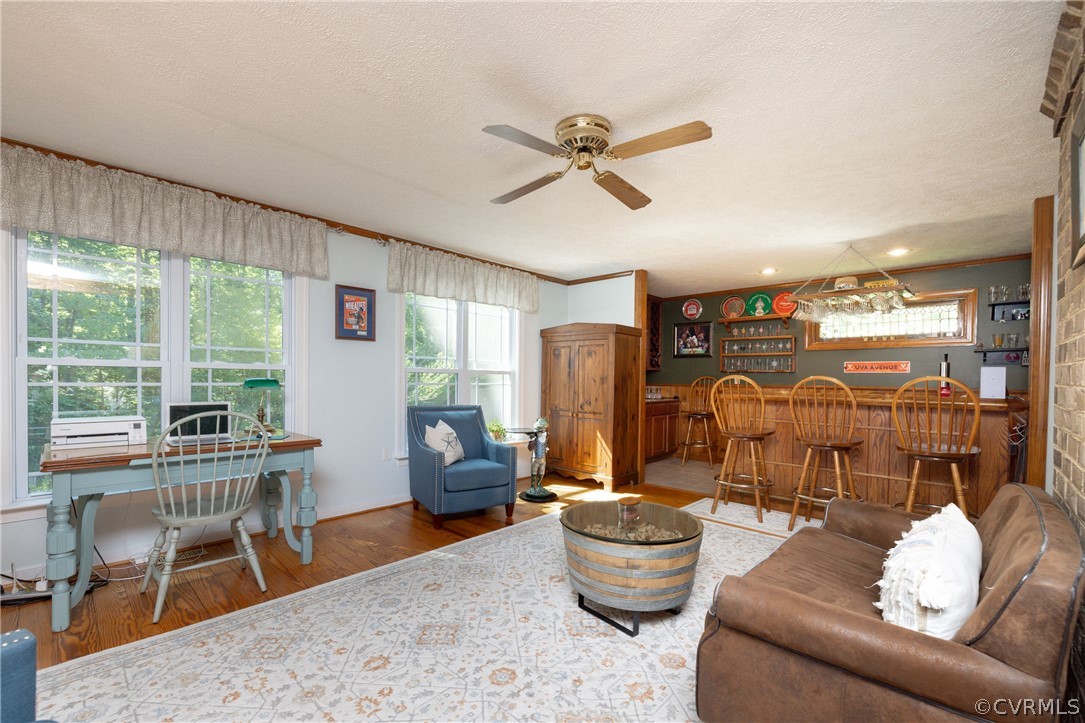 5421 Hunters Trail Road Goochland, VA 23063 - Photo 13 of 50 a living room with furniture and a window