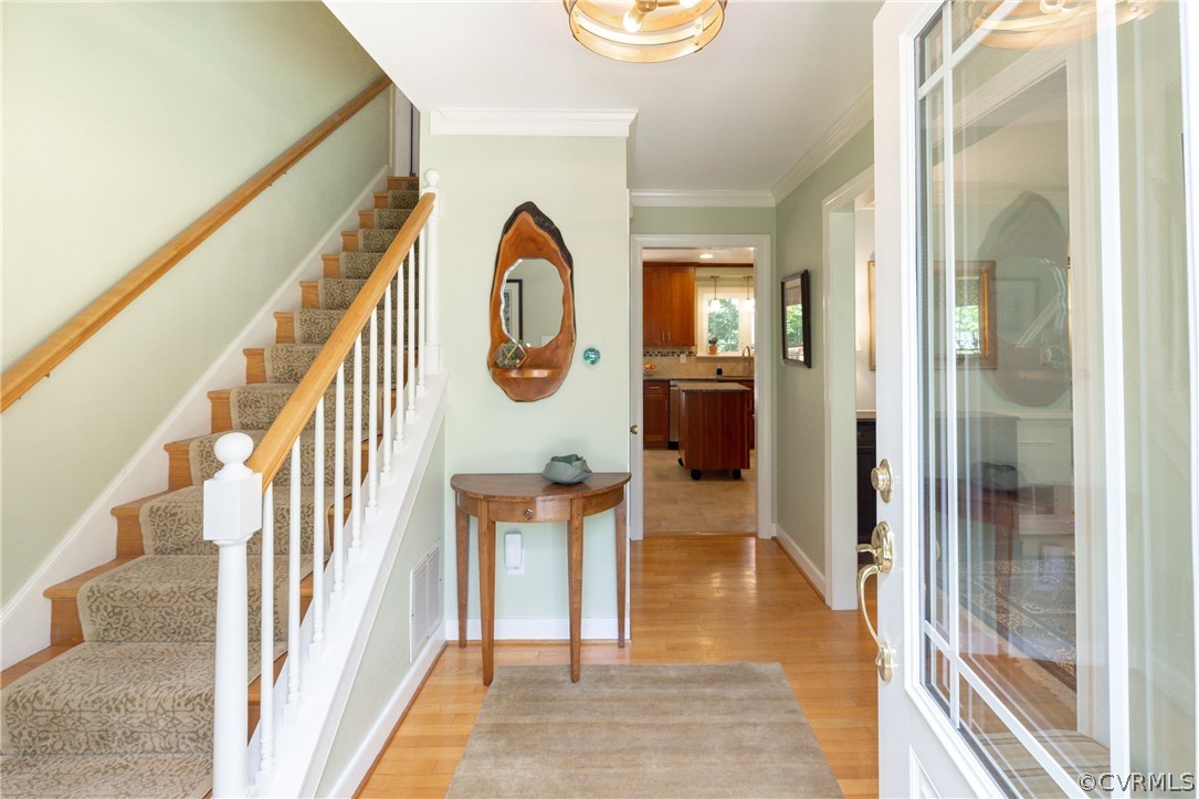 5421 Hunters Trail Road Goochland, VA 23063 - Photo 3 of 50 a view of a entryway door front of a house