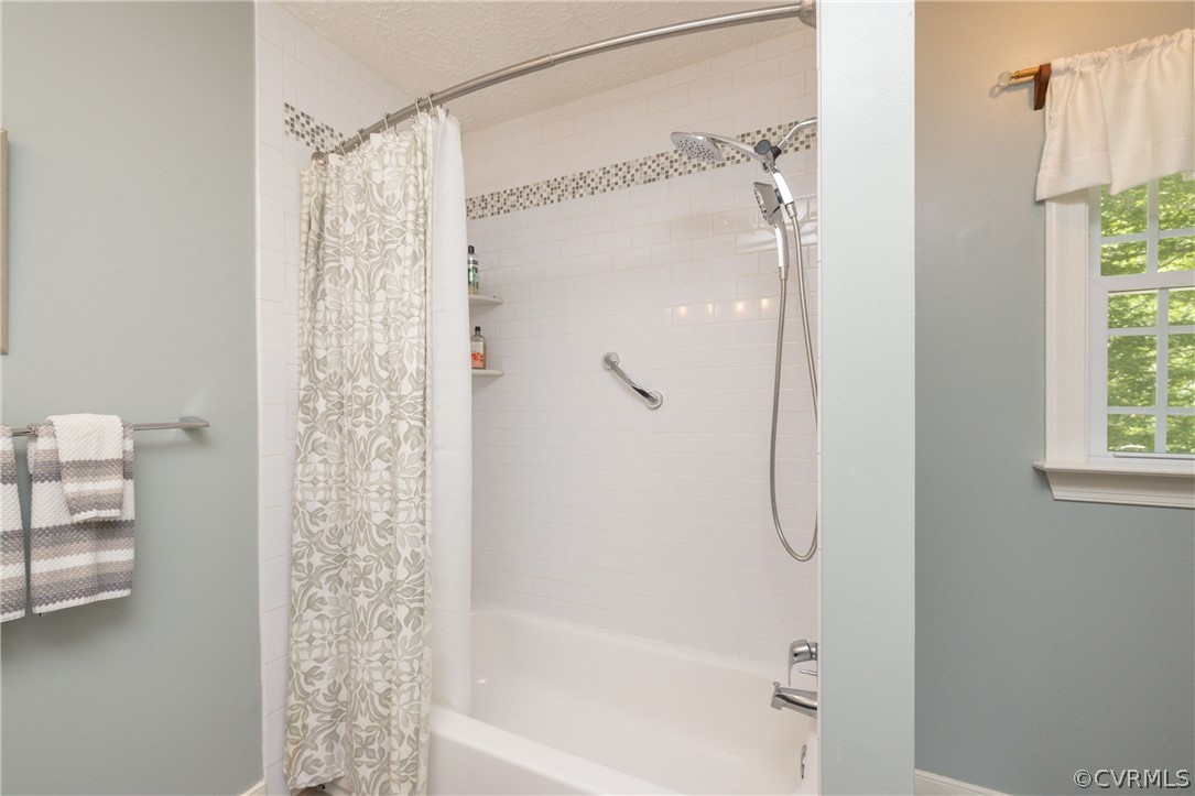 5421 Hunters Trail Road Goochland, VA 23063 - Photo 33 of 50 a bathroom with a shower and a bath tub