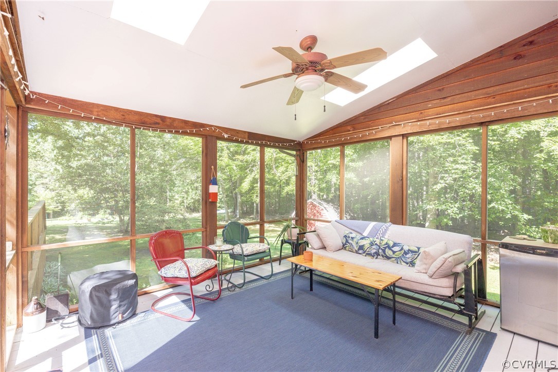5421 Hunters Trail Road Goochland, VA 23063 - Photo 41 of 50 a living room with furniture and a large window