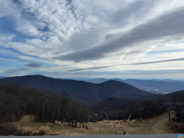 $409,000 | 1418 Highlands, Wintergreen, VA 22967