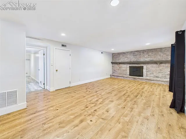 $525,000 | 5040 Escapardo Way, Colorado Springs, CO 80917