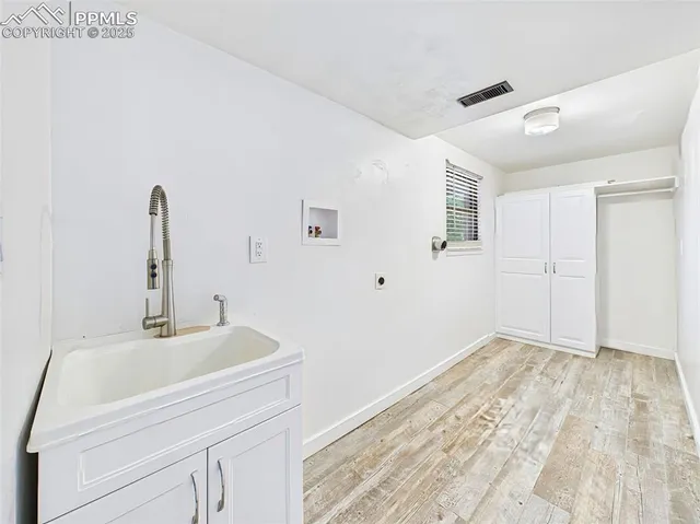 $525,000 | 5040 Escapardo Way, Colorado Springs, CO 80917