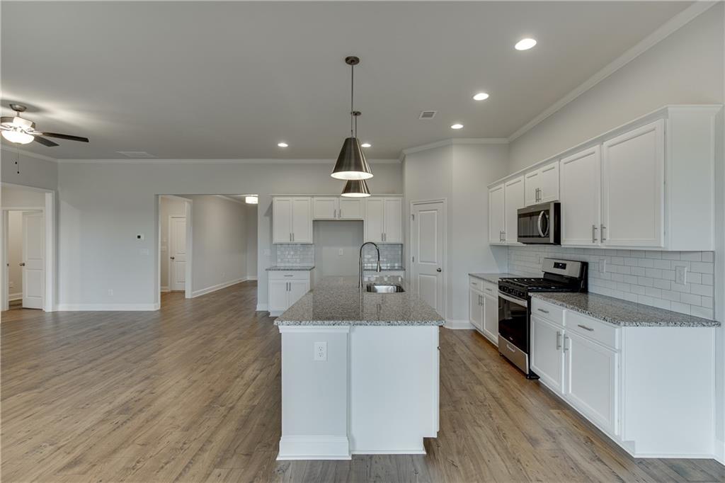 210 Oakdale Road Jefferson, GA 30549 - Photo 15 of 59 Gallery Image 15