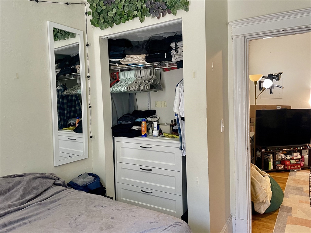 74 Phillips Street, Unit 2 Boston, MA 02114 - Photo 10 of 11