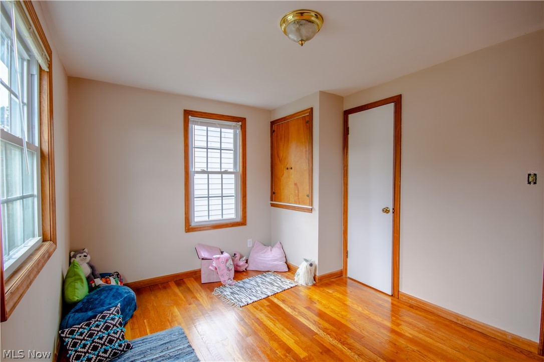 1609 Fairfax Road Akron, OH 44313 - Photo 23 of 35 Just the right size for a bedroom or your personal office space you dreamed for.