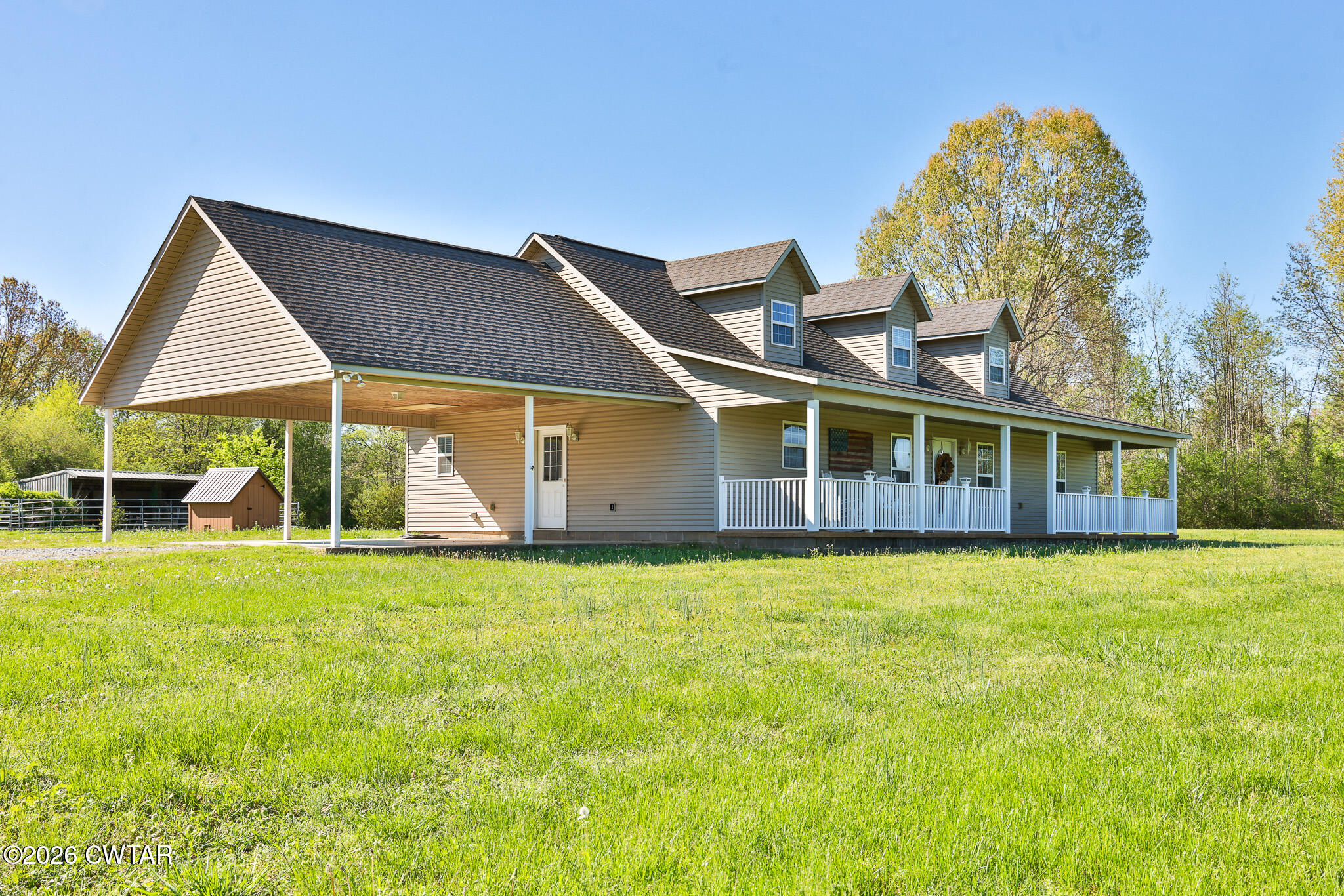 821 Cochran Road Greenfield, TN 38230 - Photo 1 of 36 FT8A3427