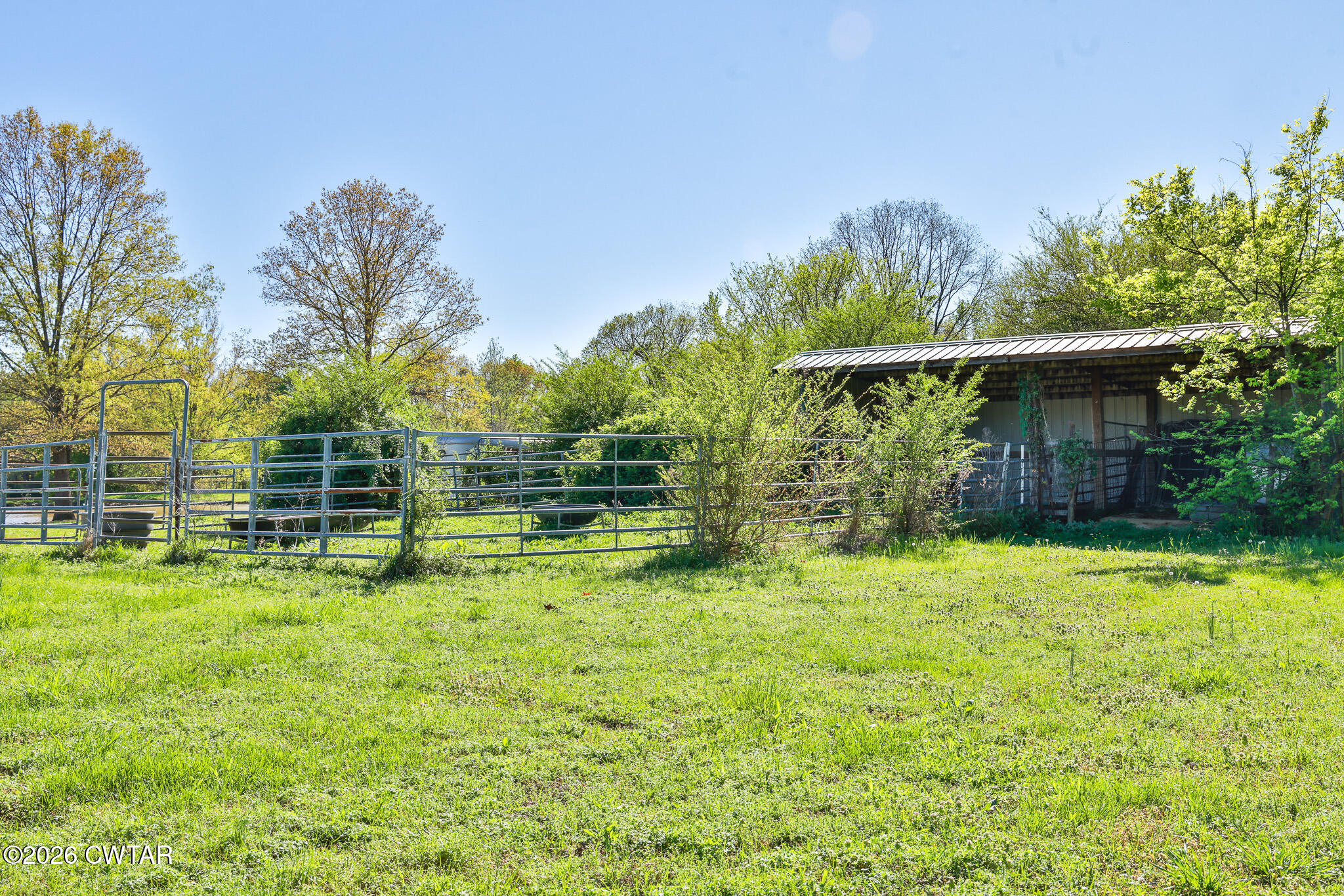 821 Cochran Road Greenfield, TN 38230 - Photo 28 of 36 FT8A3430