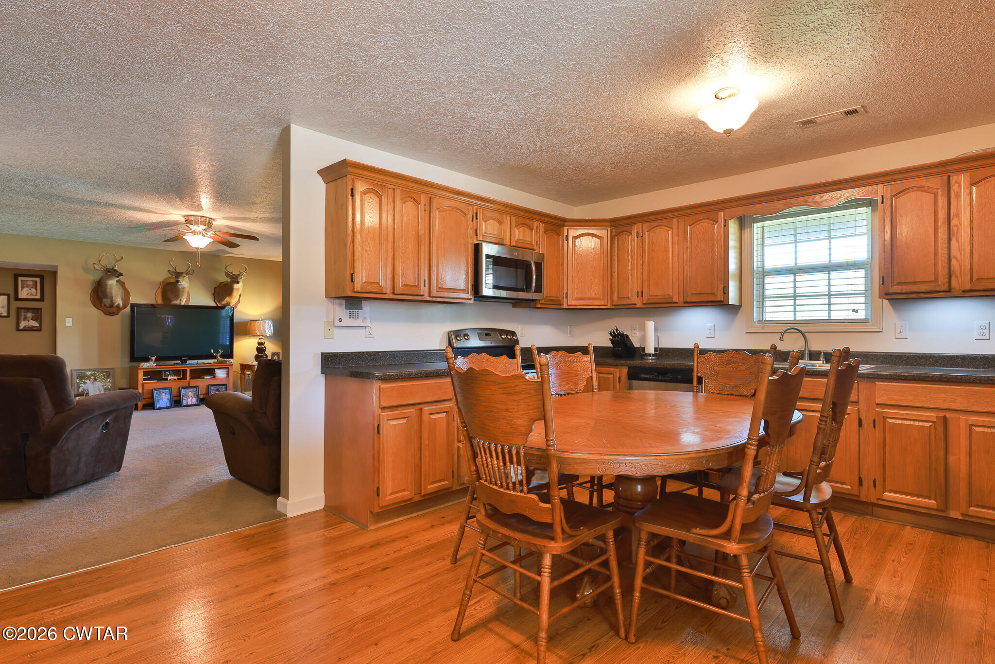 821 Cochran Road Greenfield, TN 38230 - Photo 6 of 36 FT8A3442