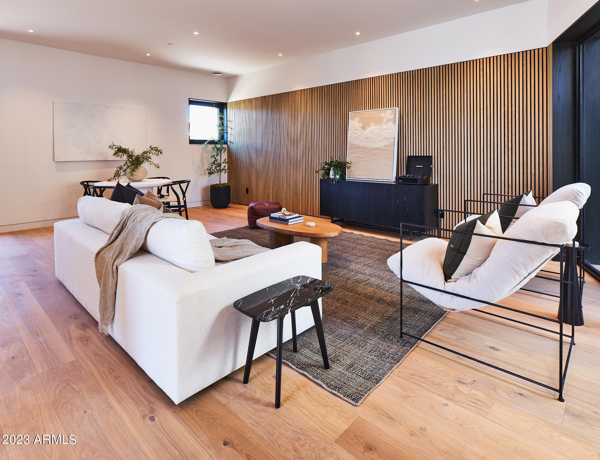 1740 East Ocotillo Road, Unit 3 Phoenix, AZ 85016 - Photo 3 of 19 Mews staged-148-web