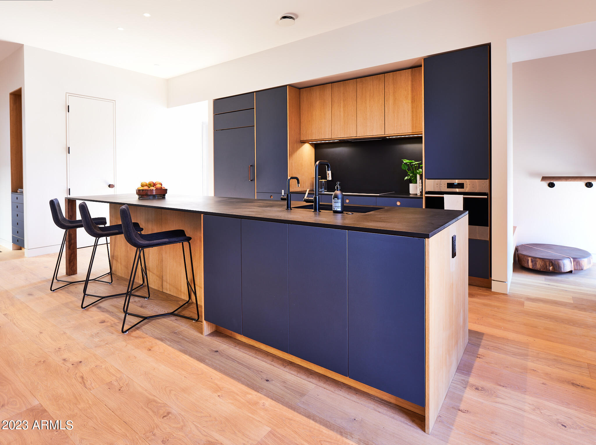 1740 East Ocotillo Road, Unit 3 Phoenix, AZ 85016 - Photo 10 of 19 Mews staged-173-web