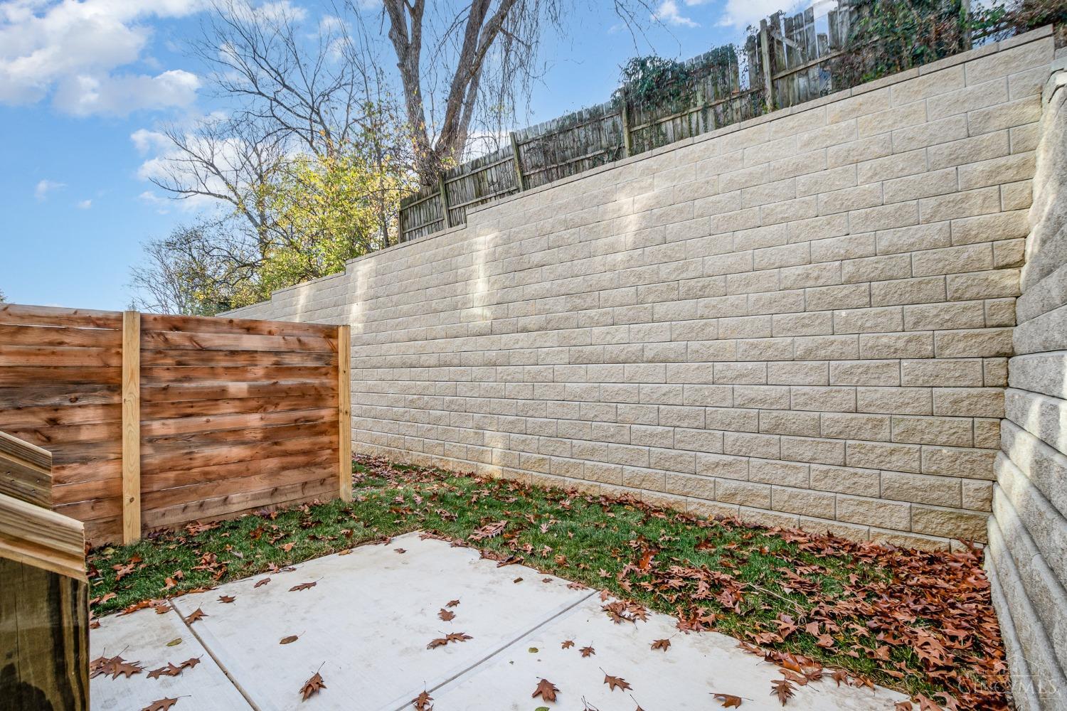 3643 Brotherton Road, Unit A Cincinnati, OH 45209 - Photo 24 of 26 Gallery Image 24