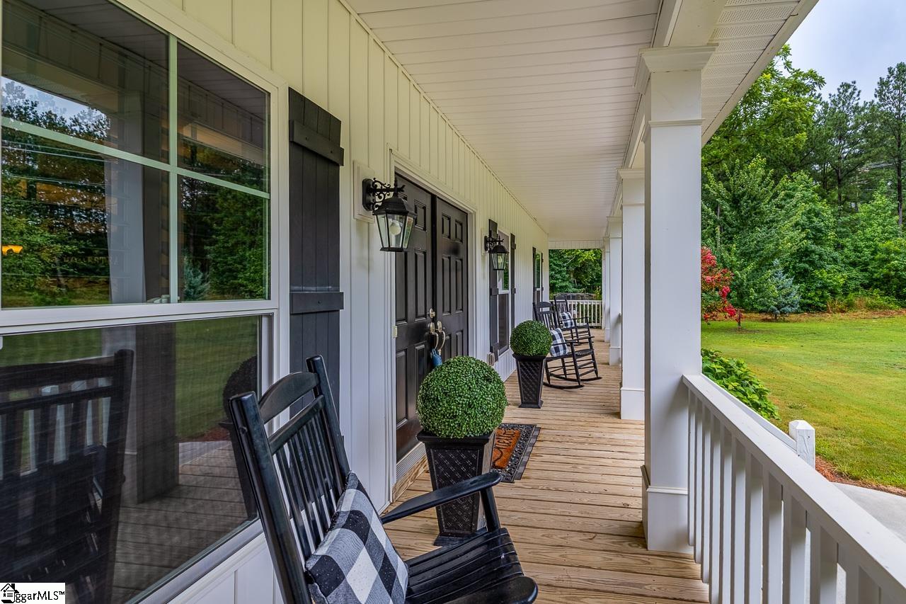 114 Tall Pines Road Fountain Inn, SC 29644 - Photo 3 of 50 Gallery Image 3