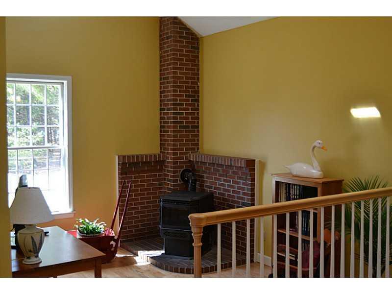 730 Cathance Road Topsham, ME 04086 - Photo 13 of 30 Den/Family/Great Room.