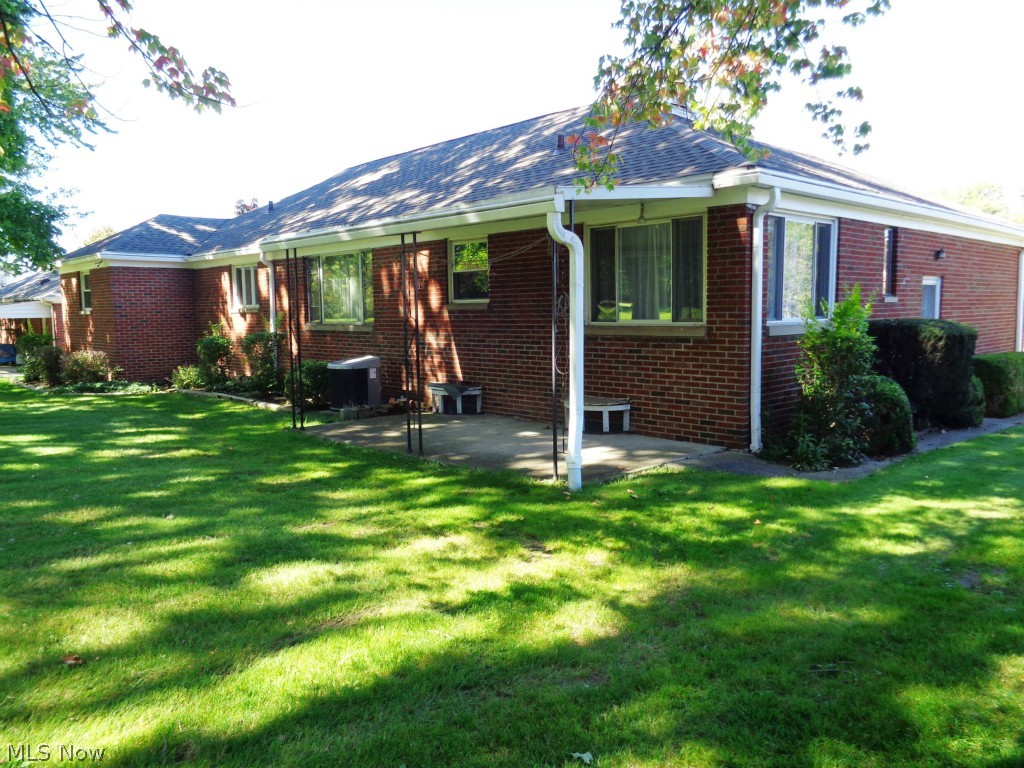 25986 Highland Road Cleveland, OH 44143 - Photo 22 of 25 Gallery Image 22