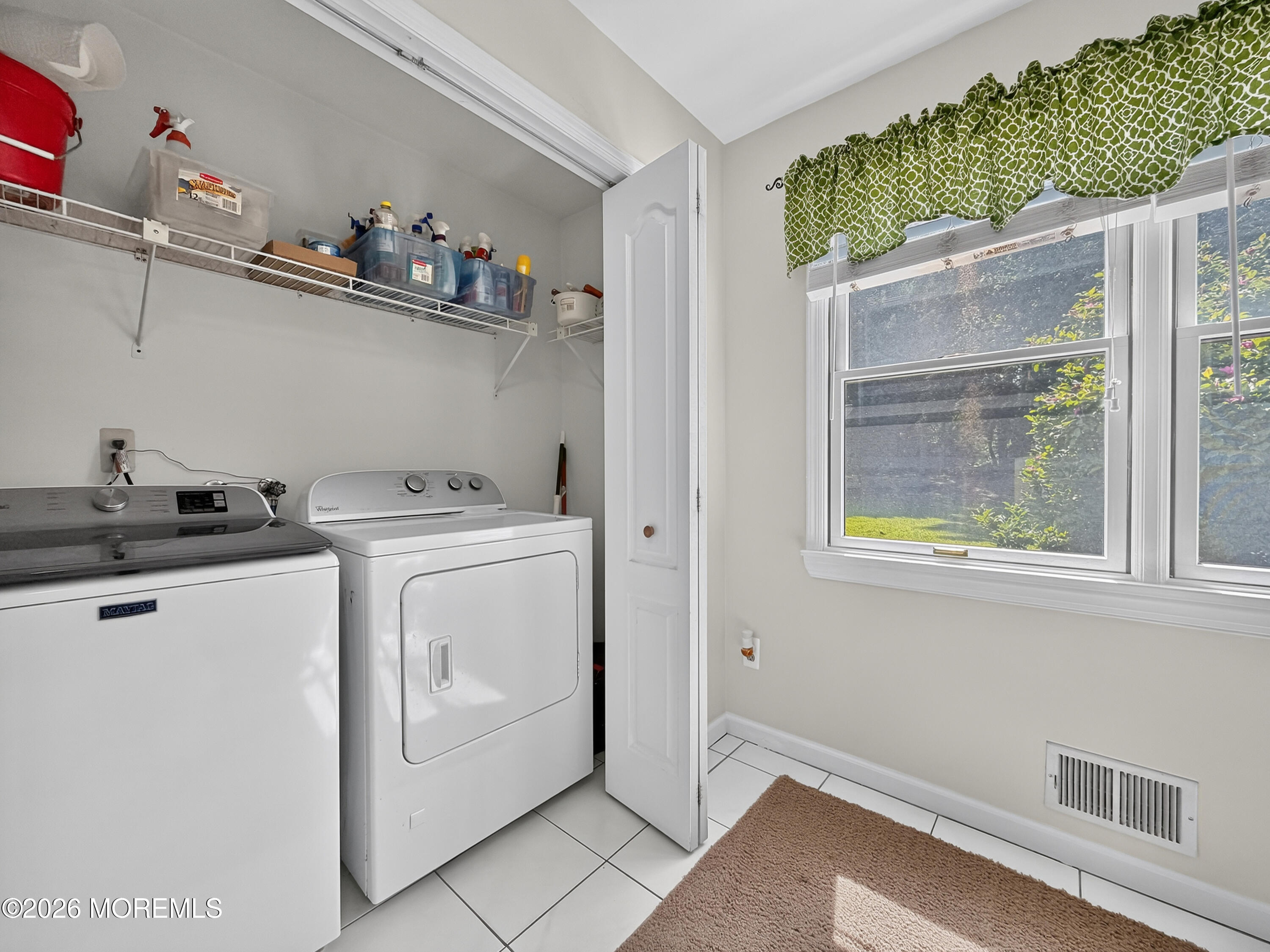 25 Rimwood Lane Howell, NJ 07731 - Photo 23 of 41 Laundry