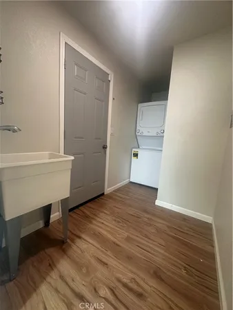 $3,200 | 500 South Illinois Street, Anaheim, CA 92805