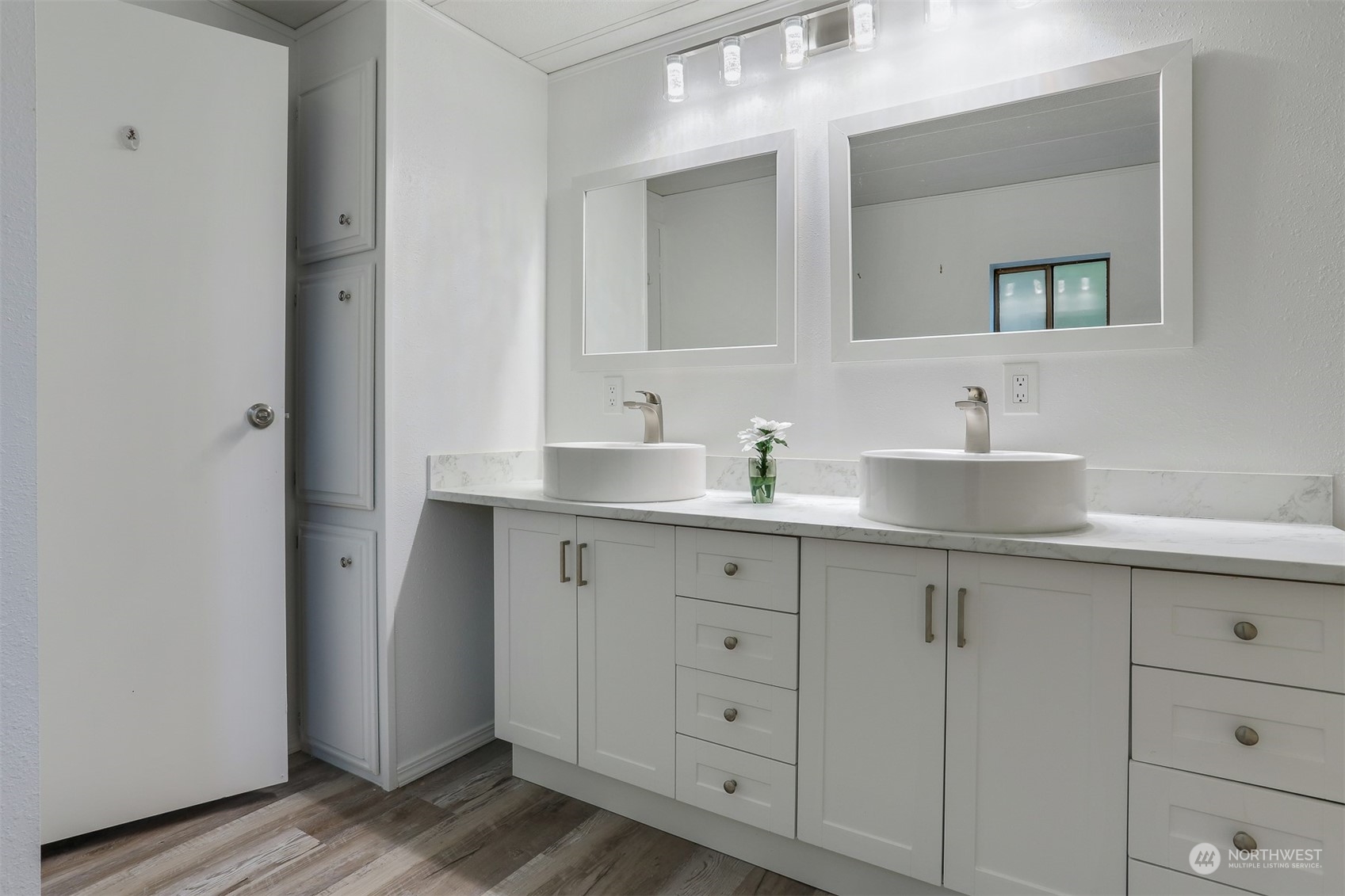 23705 7th Place West Bothell, WA 98021 - Photo 13 of 40