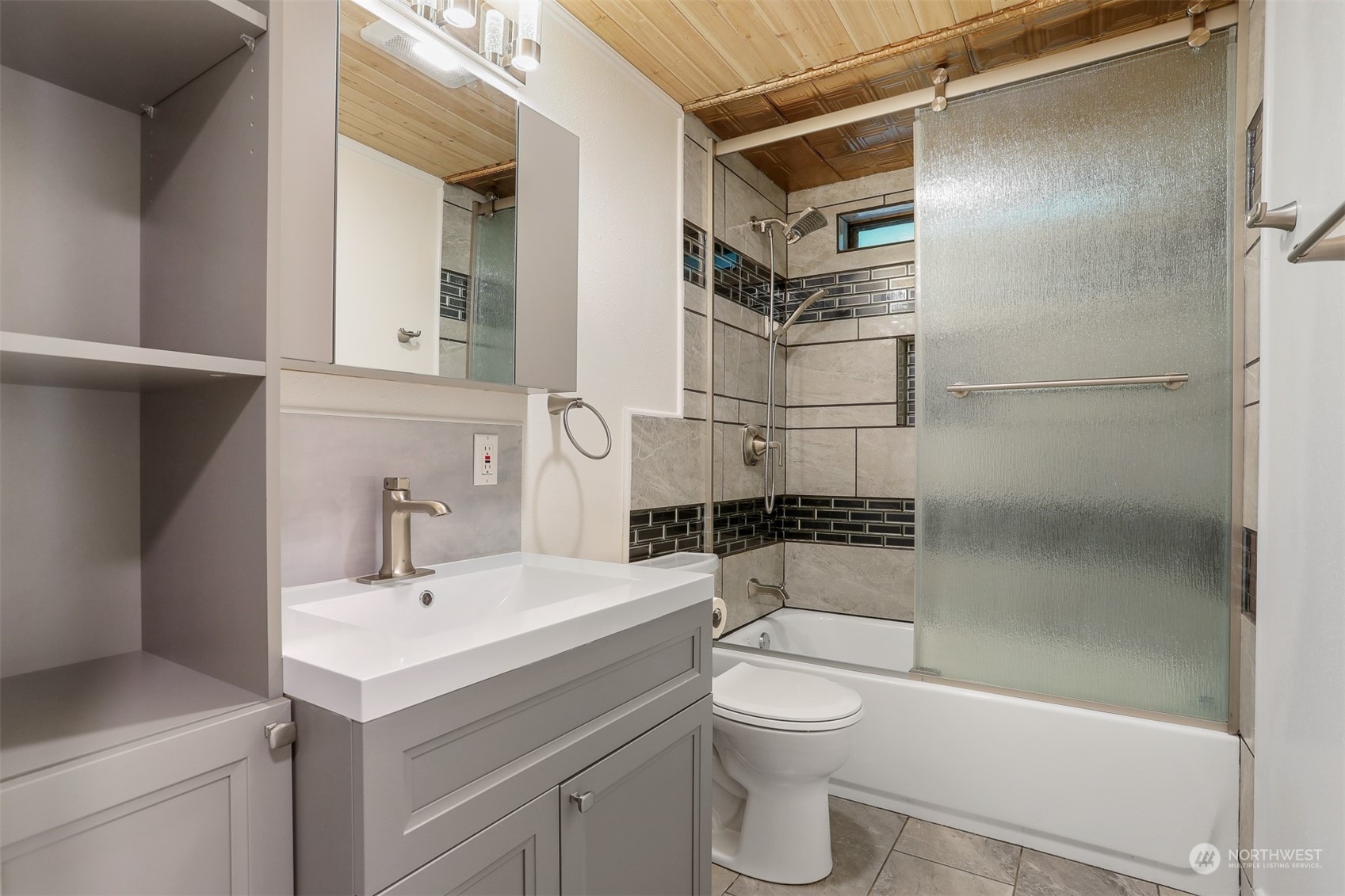 23705 7th Place West Bothell, WA 98021 - Photo 18 of 40
