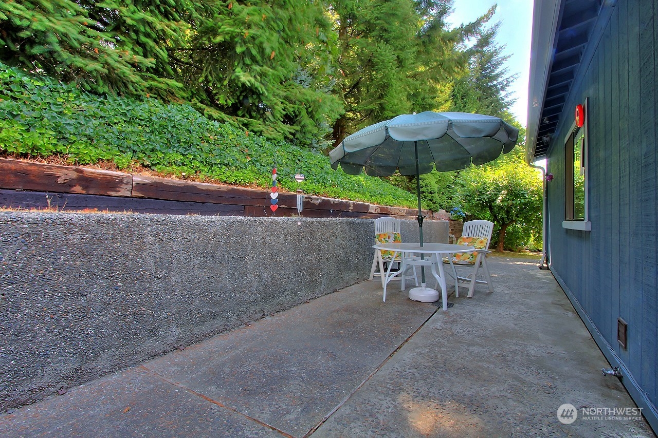 23705 7th Place West Bothell, WA 98021 - Photo 27 of 40