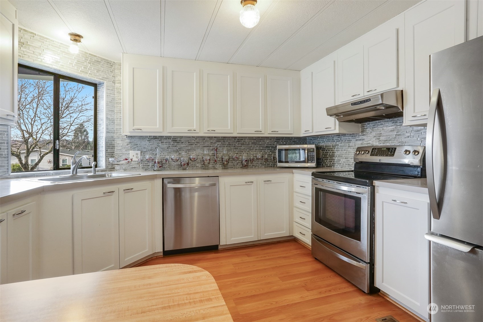 23705 7th Place West Bothell, WA 98021 - Photo 10 of 40