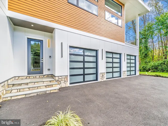 $4,200,000 | 2209 Hunter Mill Road, Vienna, VA 22181