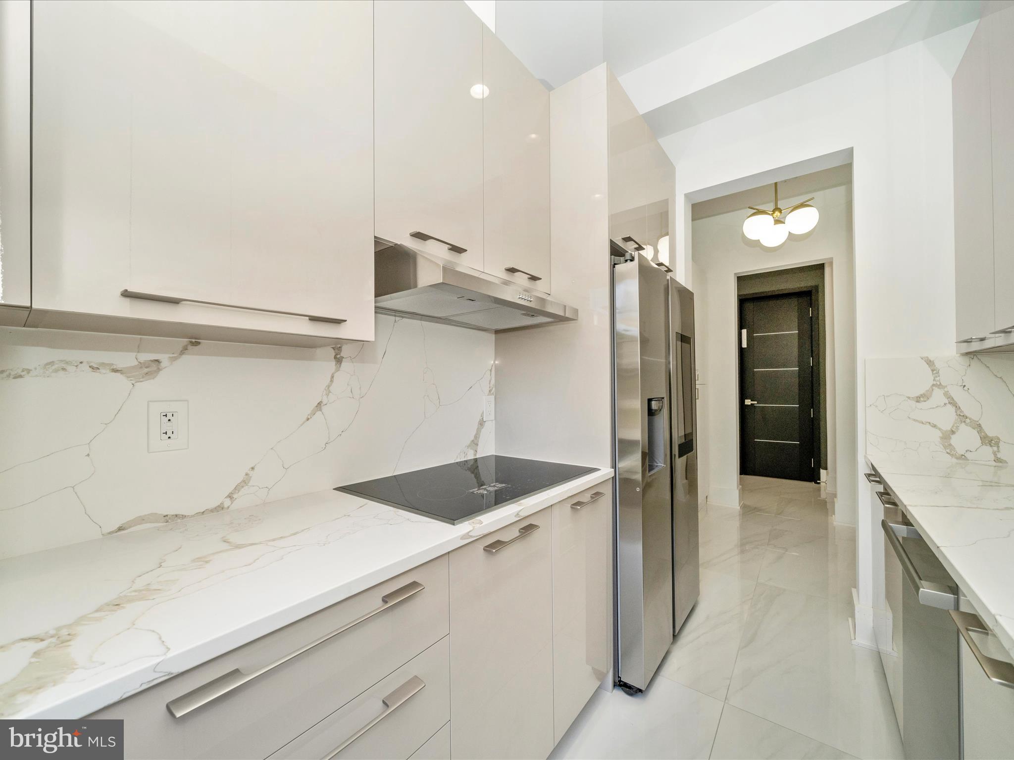 2209 Hunter Mill Road Vienna, VA 22181 - Photo 30 of 102 Kitchen