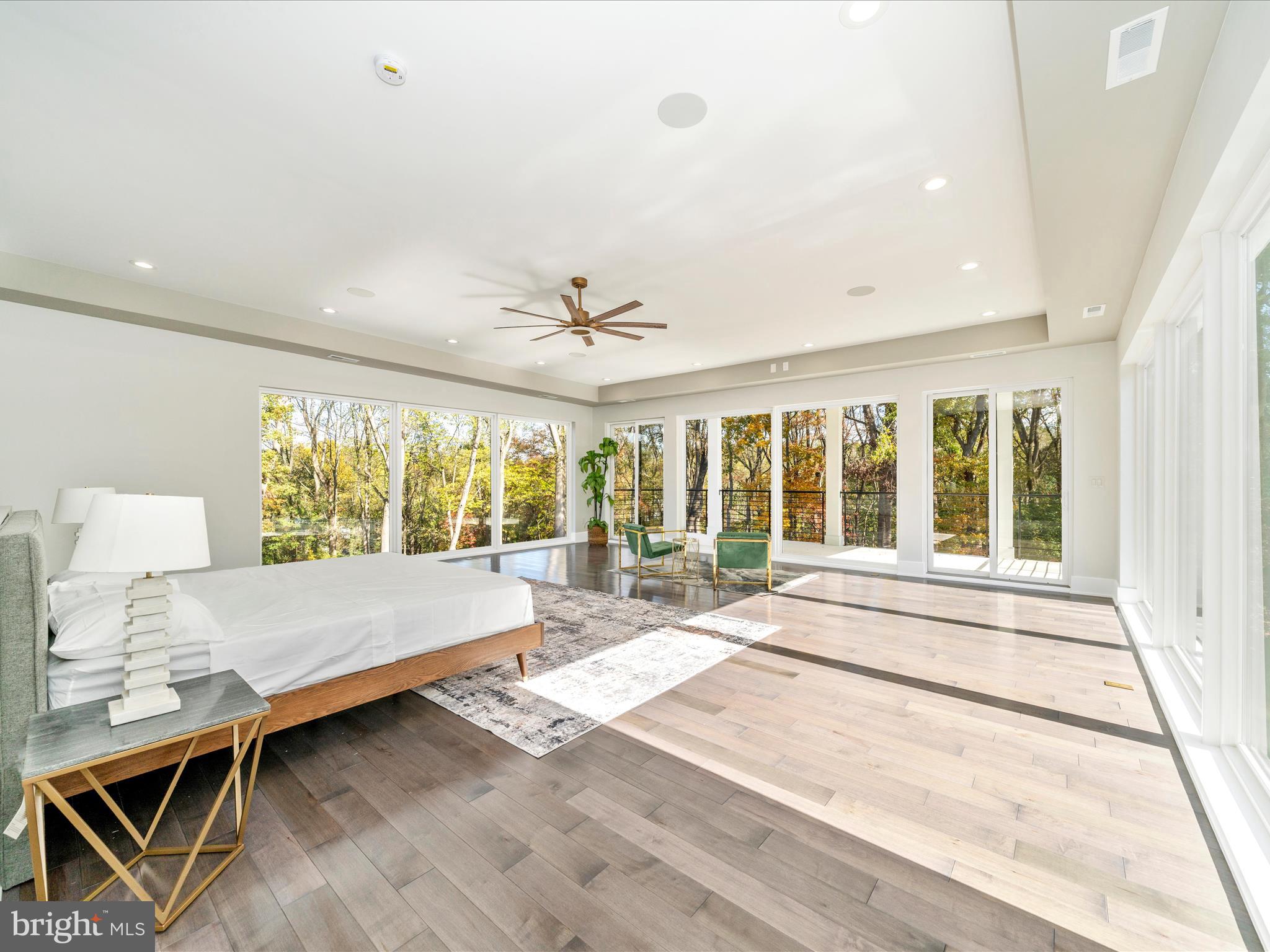 2209 Hunter Mill Road Vienna, VA 22181 - Photo 41 of 102 a living room with a large window