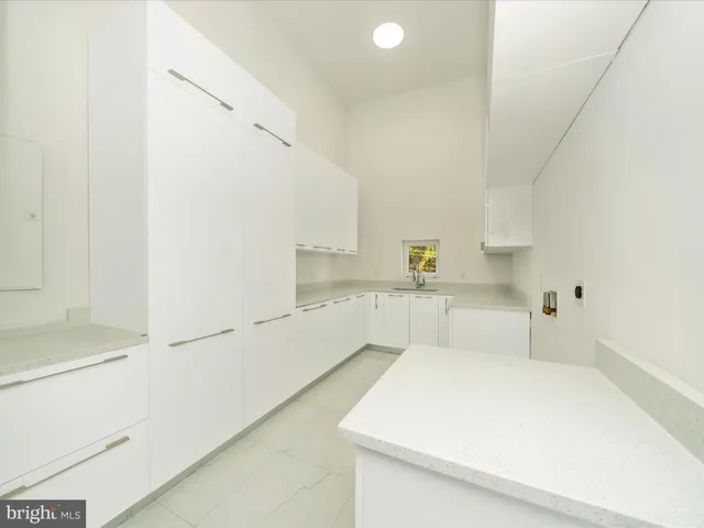 $4,200,000 | 2209 Hunter Mill Road, Vienna, VA 22181