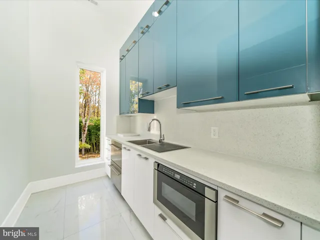 $4,200,000 | 2209 Hunter Mill Road, Vienna, VA 22181