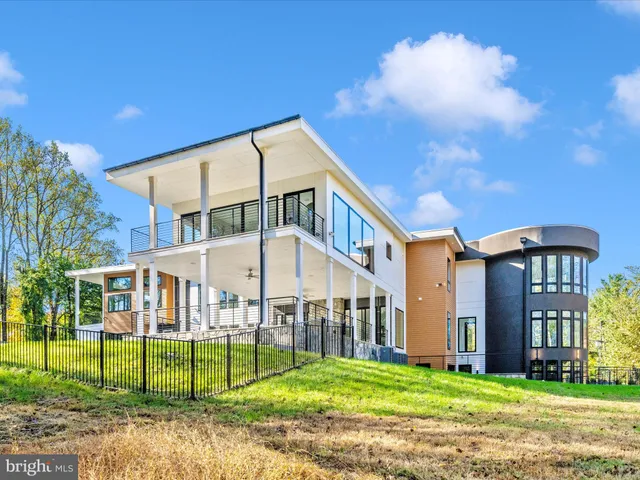 $4,200,000 | 2209 Hunter Mill Road, Vienna, VA 22181