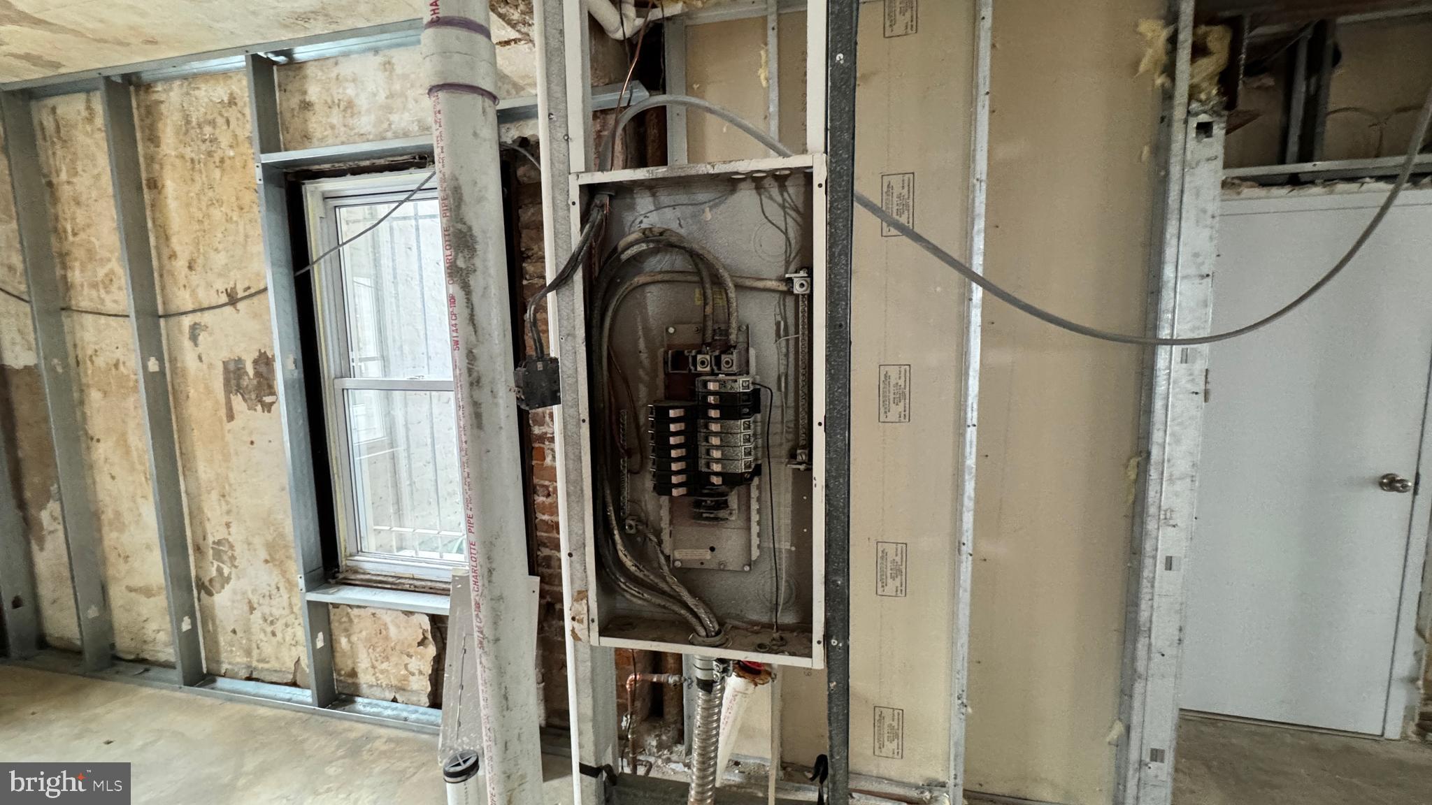 1745 Kalorama Road Northwest, Unit 101 Washington, DC 20009 - Photo 13 of 23