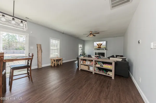 $415,000 | 107 Regatta Way, Sneads Ferry, NC 28460